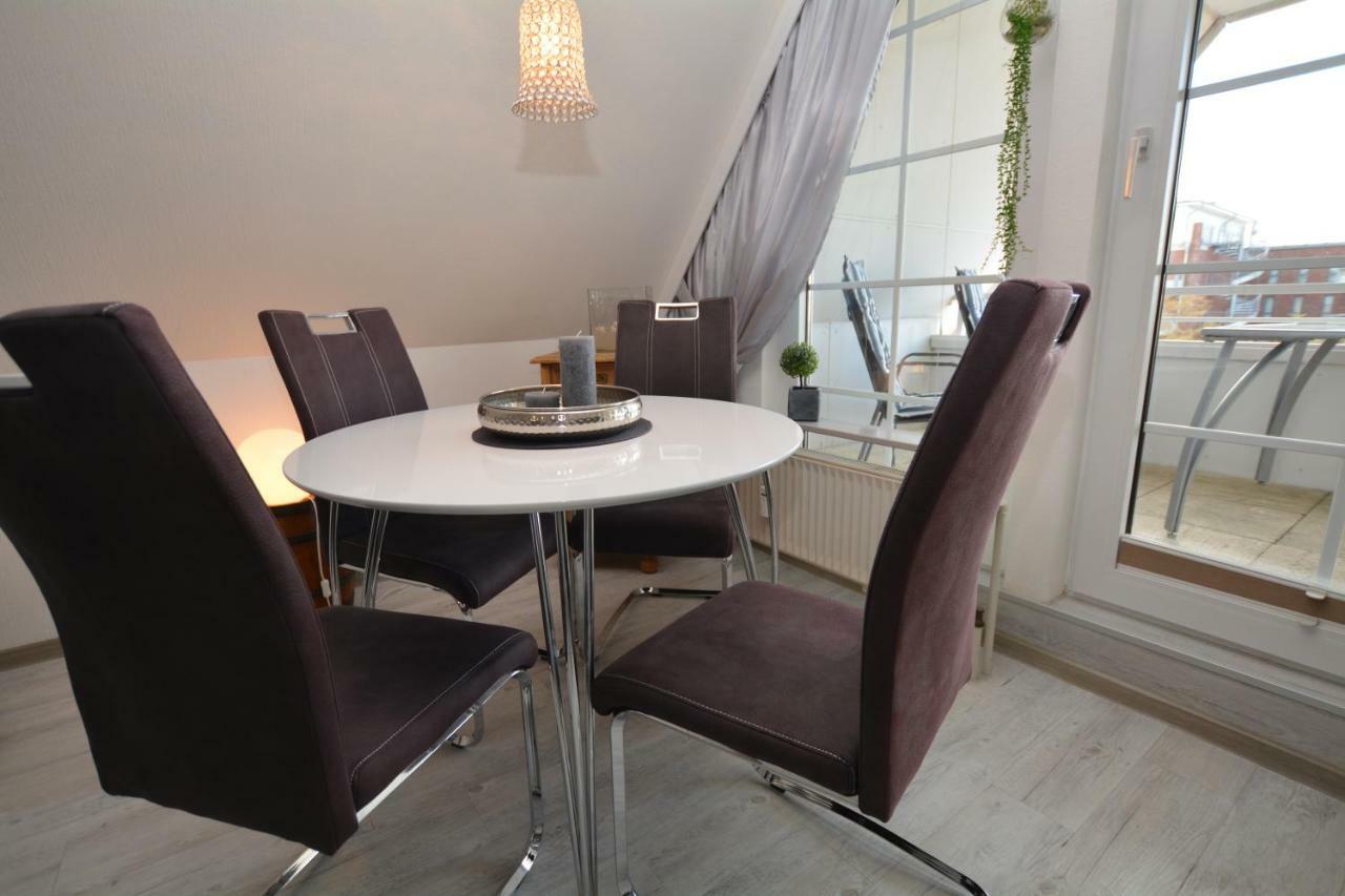 An De Warft Appartement 9 Schwalbennest Busum Luaran gambar
